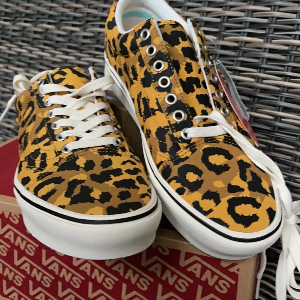 Vans Comfycush Old Sko Leopard MENS - Picture 8 of 16